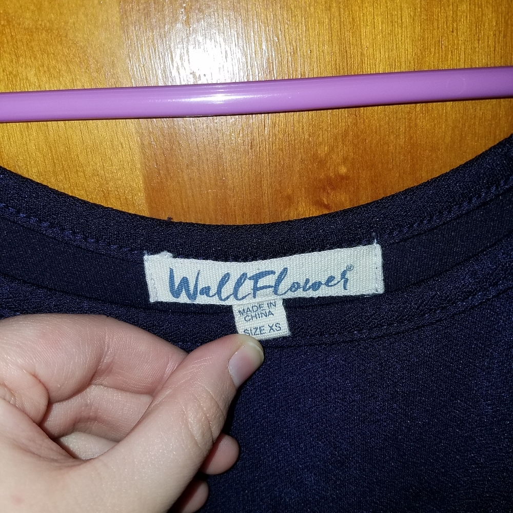 Wallflower Navy Blue Scuba Style Shift Dre… - Picture 3 of 4